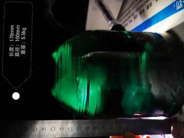 हरी नीलम क्रिस्टल घड़ी प्रकरण Al2O3 एकल क्रिस्टल अनुकूलित आकार