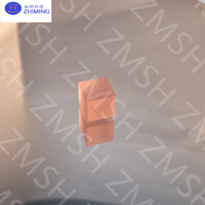 अच्छा मूल्य गुलाबी नीलम रत्न सिंथेटिक साकुरा गुलाबी कच्चा माल गहने बनाने के लिए मोह्स कठोरता 9 ऑनलाइन